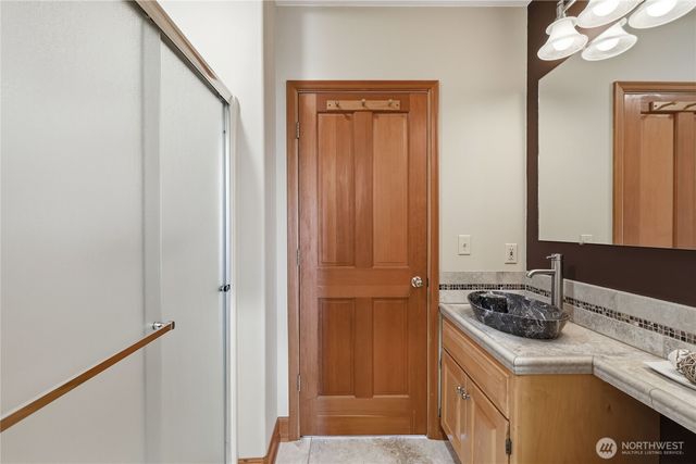 252 Jansen Road, Nordland, WA 98358