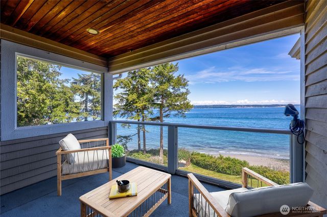 252 Jansen Road, Nordland, WA 98358