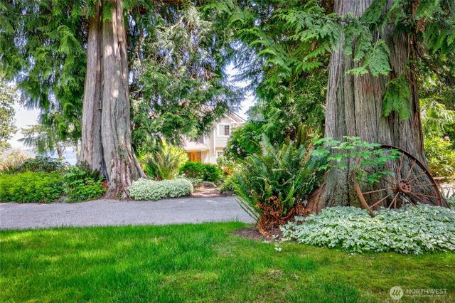252 Jansen Road, Nordland, WA 98358