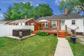 26101 Fordson Highway, Redford Charter Township, MI 48239