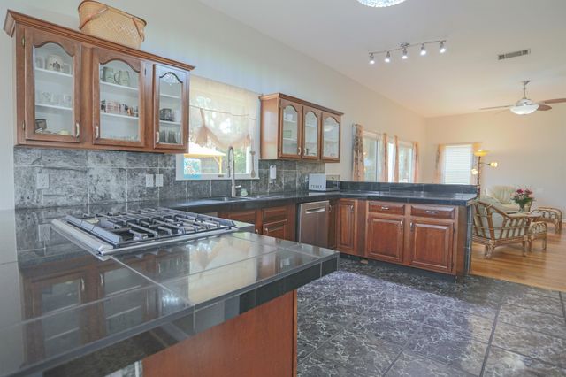 304 Genoa Rd, St Augustine, FL 32084
