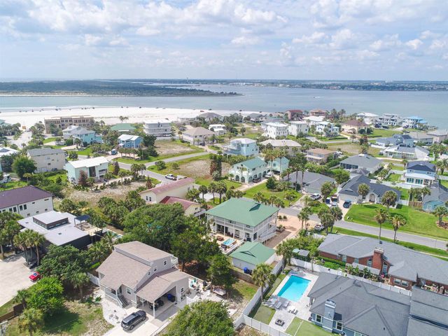 304 Genoa Rd, St Augustine, FL 32084