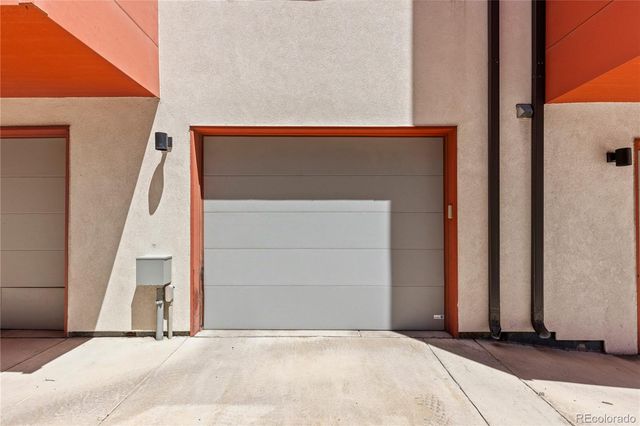 1906 W 38th Avenue, Denver, CO 80211
