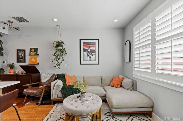 1906 W 38th Avenue, Denver, CO 80211