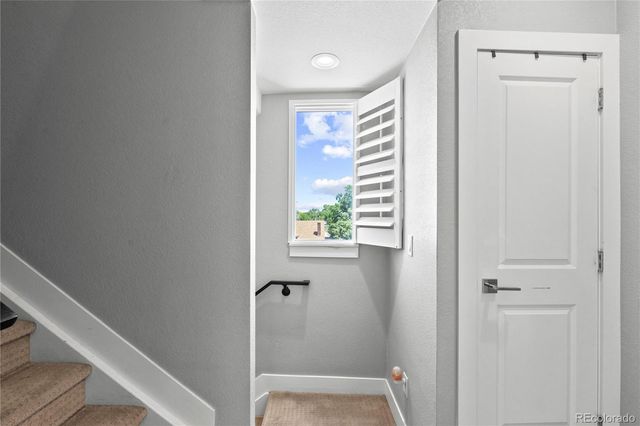 1906 W 38th Avenue, Denver, CO 80211