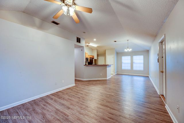 8522 APRIL Street, Jacksonville, FL 32244