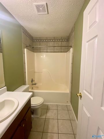 242 Comet Drive, Toney, AL 35773