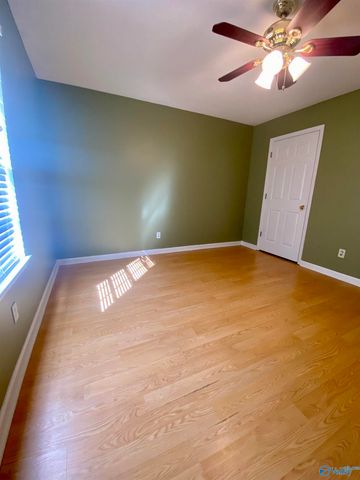 242 Comet Drive, Toney, AL 35773