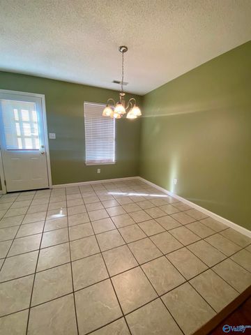 242 Comet Drive, Toney, AL 35773