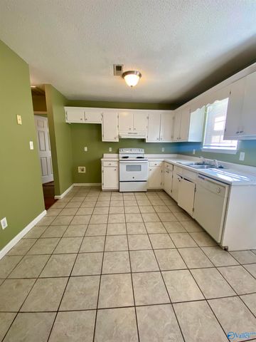 242 Comet Drive, Toney, AL 35773