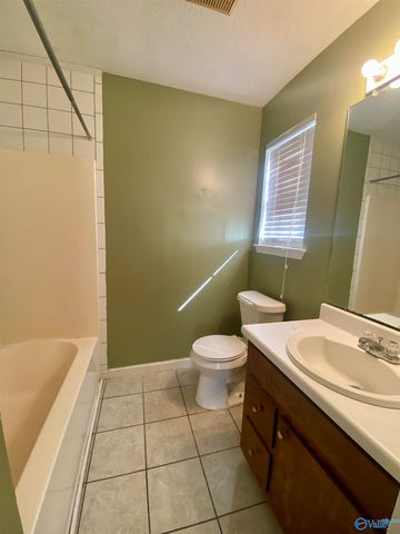 242 Comet Drive, Toney, AL 35773