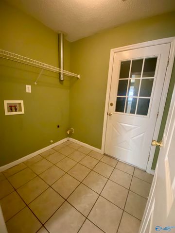 242 Comet Drive, Toney, AL 35773