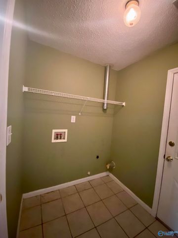 242 Comet Drive, Toney, AL 35773
