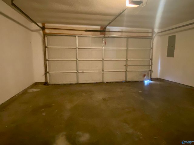 242 Comet Drive, Toney, AL 35773