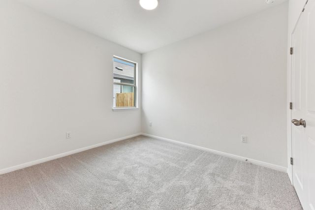 183 Glocken LN, Kyle, TX 78640