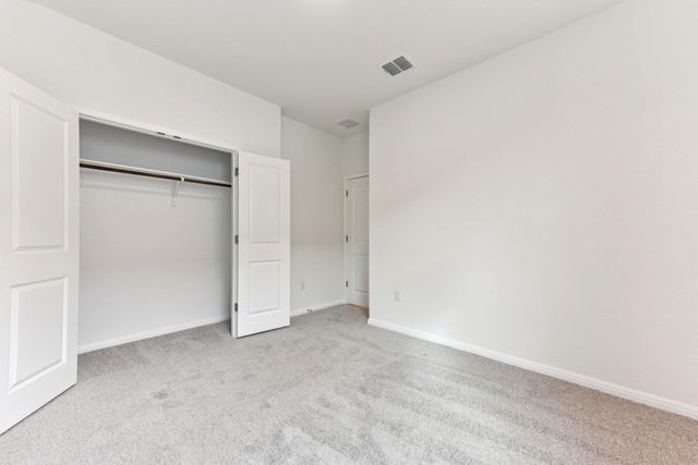 183 Glocken LN, Kyle, TX 78640