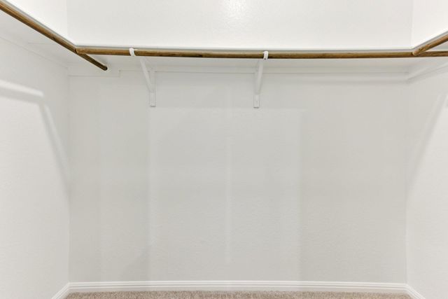 183 Glocken LN, Kyle, TX 78640