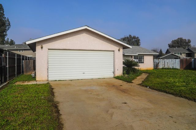 223 S Kady Avenue, Reedley, CA 93654