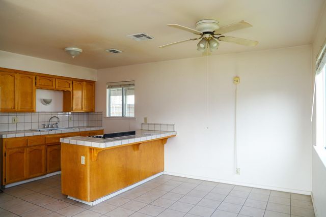 223 S Kady Avenue, Reedley, CA 93654