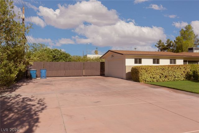 1110 CAHLAN DRIVE, Las Vegas, NV 89102