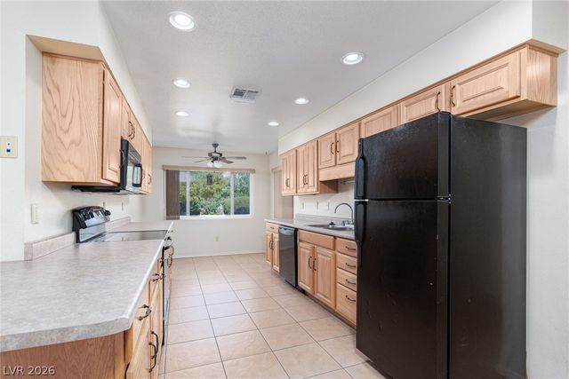 1110 CAHLAN DRIVE, Las Vegas, NV 89102