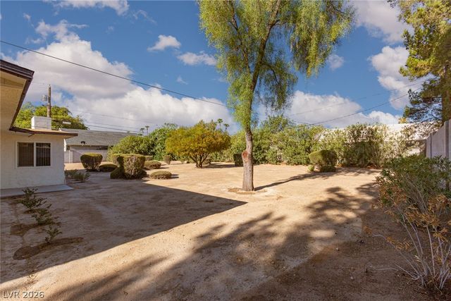 1110 CAHLAN DRIVE, Las Vegas, NV 89102