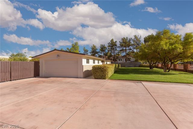 1110 CAHLAN DRIVE, Las Vegas, NV 89102