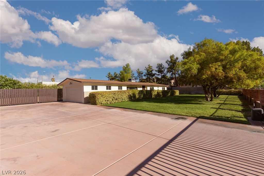 1110 CAHLAN DRIVE, Las Vegas, NV 89102 — photo 4