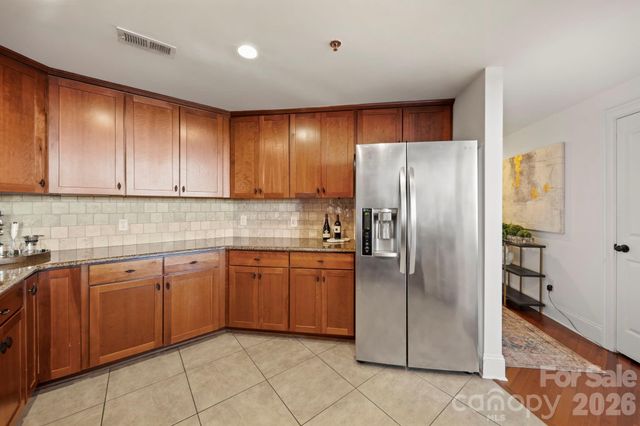589 Catawba Street E, Belmont, NC 28012