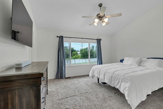 1509 S Shiloh Ct., Wichita, KS 67207