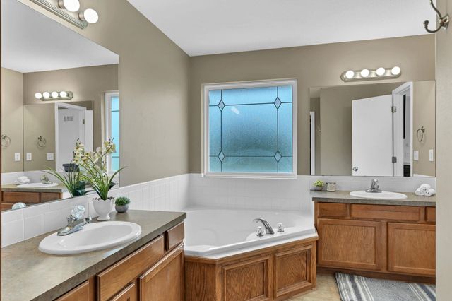 1509 S Shiloh Ct., Wichita, KS 67207