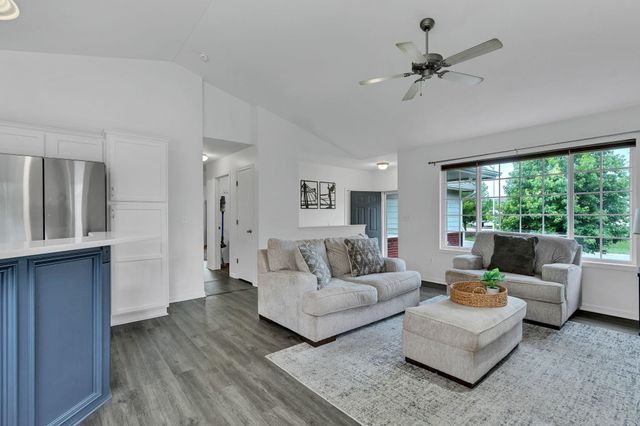 1509 S Shiloh Ct., Wichita, KS 67207