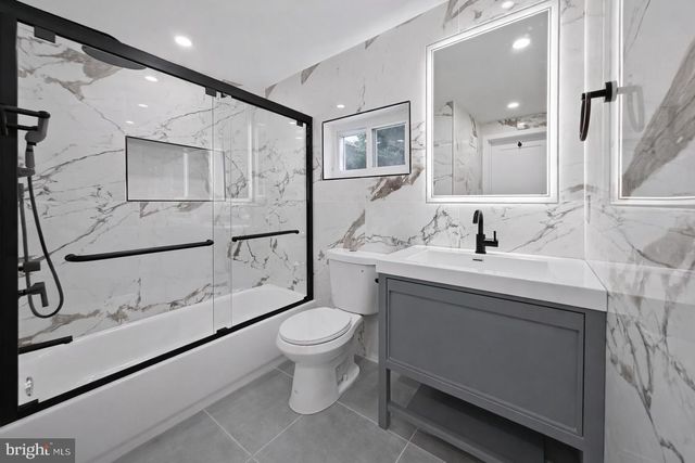 1307 N RANDOLPH ST, Philadelphia, PA 19122