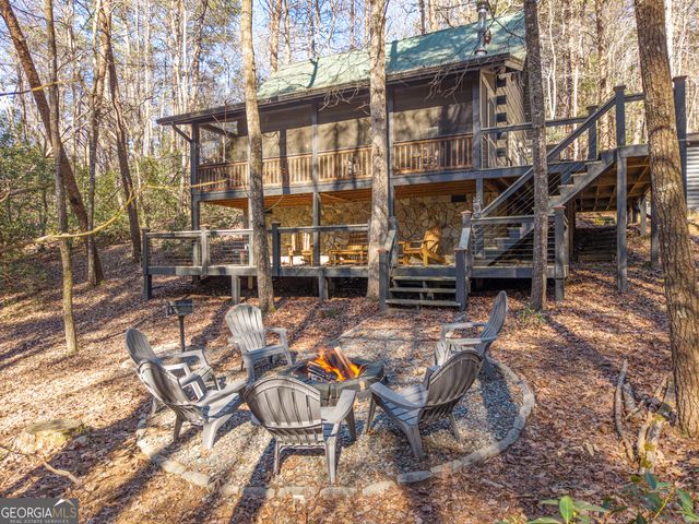 40 Lakeside Drive, Blue Ridge, GA 30513