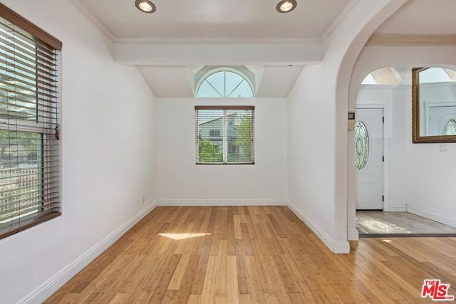 5049 Hesperia Avenue, Encino (los Angeles), CA 91316