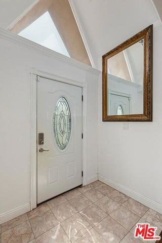 5049 Hesperia Avenue, Encino (los Angeles), CA 91316