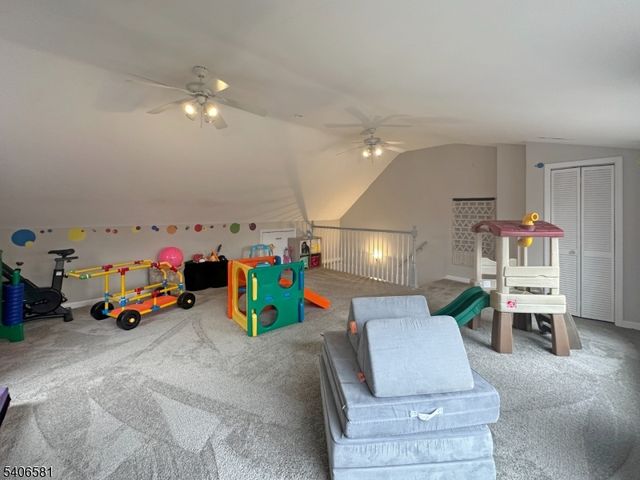 16 Gary Ct, Mount Olive Twp., NJ 07836