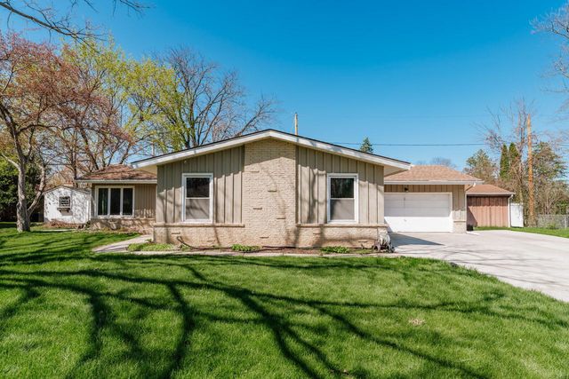 9814 W Green Tree ROAD, Milwaukee, WI 53224
