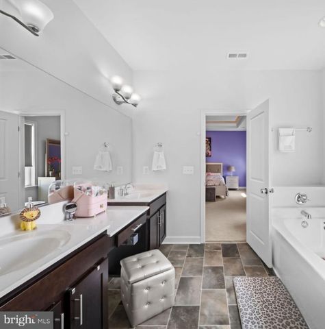 4853 WILD HORSE LN, Richmond, VA 23294