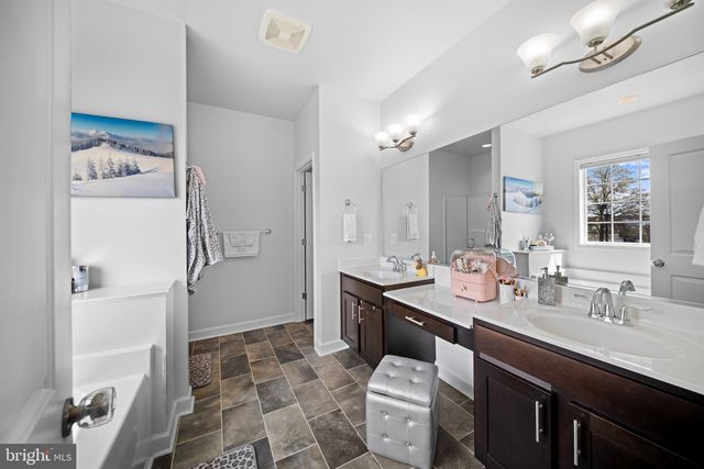 4853 WILD HORSE LN, Richmond, VA 23294
