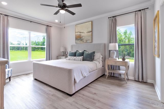 3447 Crossvine Rd, Cantonment, FL 32533