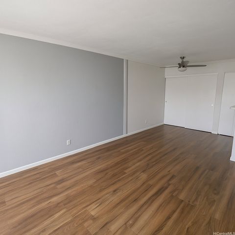 94-1453 Waipio Uka Street M206, Waipahu, HI 96797