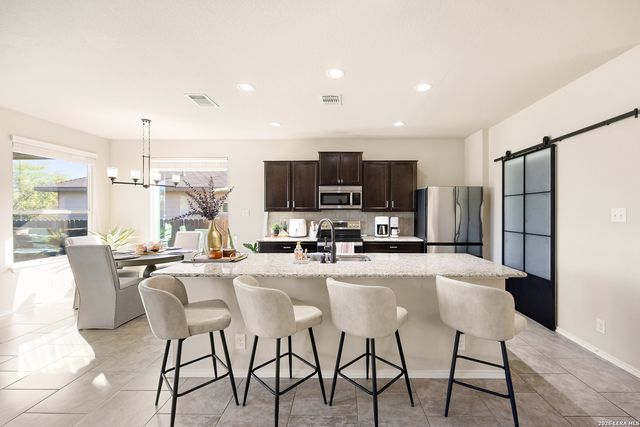 913 Pipe Gate, Cibolo, TX 78108