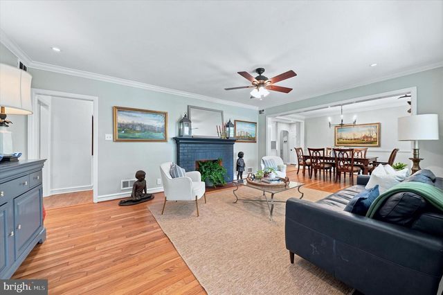 7 WESTOVER CIR, Wilmington, DE 19807