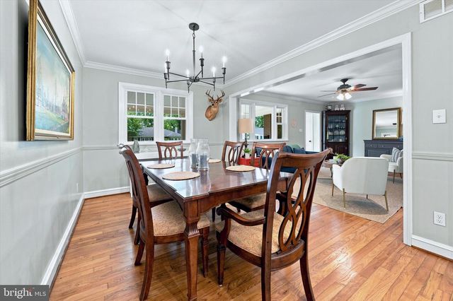 7 WESTOVER CIR, Wilmington, DE 19807