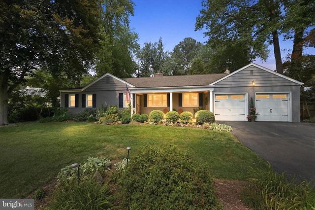 7 WESTOVER CIR, Wilmington, DE 19807