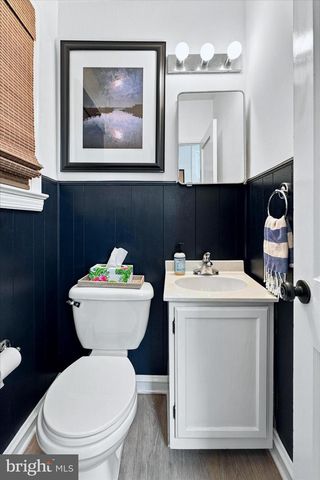 7 WESTOVER CIR, Wilmington, DE 19807