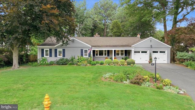 7 WESTOVER CIR, Wilmington, DE 19807