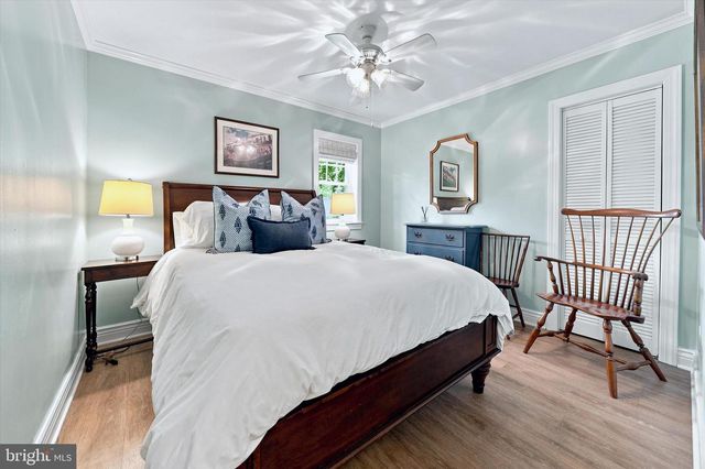 7 WESTOVER CIR, Wilmington, DE 19807