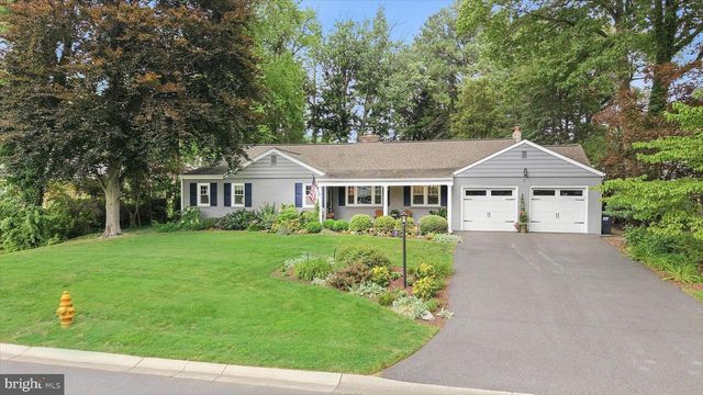 7 WESTOVER CIR, Wilmington, DE 19807